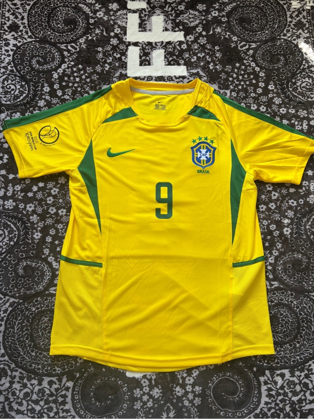 Ronaldo Nazario #9 Brazil 2002 World Cup Jersey - Men's Size Medium